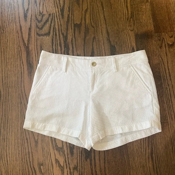 Lilly Pulitzer 5” Callahan Jacquard Short *still on website* - Picture 2 of 6